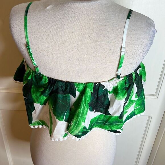 ❤️Forever 21 Open-Shoulder Tropical Leaf Cami Size Medium - Picture 4 of 4